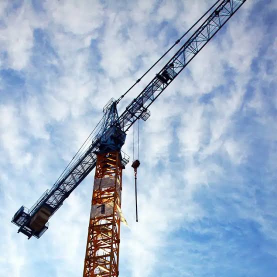 Inspection technique grue de chantier